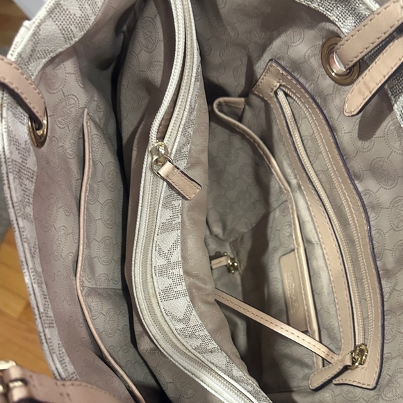 Michael Kors Cream and Tan Logo Tote - Picture 3 of 4